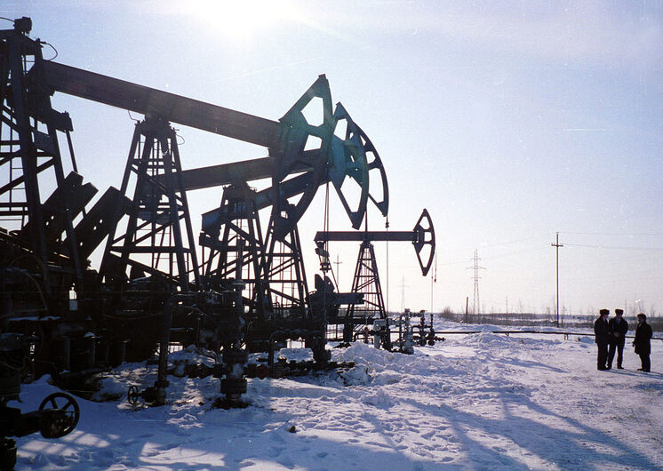 Оценено будущее цен на нефть после иранского удара по Израилю