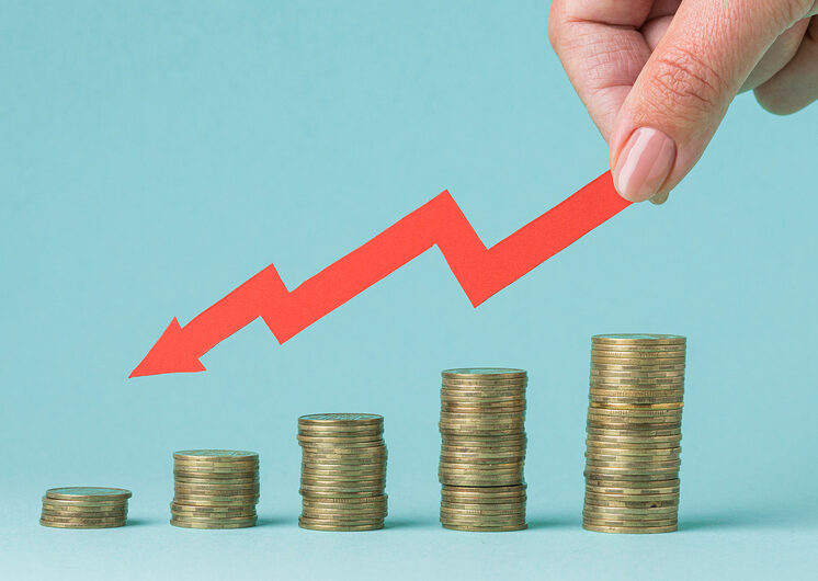 Инфляция в России разогналась до 8,3%: какой она будет летом