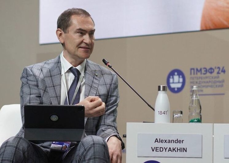 Александр Ведяхин: повысить производительность труда помогут только технологии