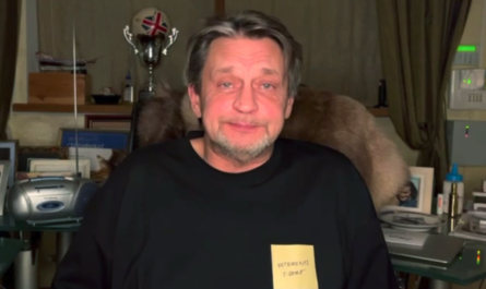Александр Домогаров отмечает 61-летие: вспоминаем интересные факты из жизни артиста