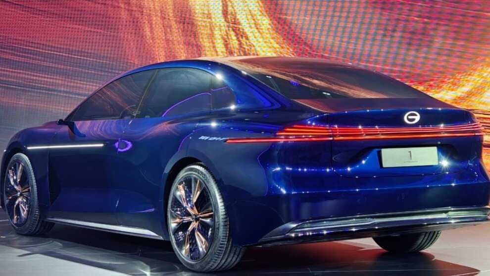 Представлена первая совместная модель GAC и Huawei — 5,12-метровый седан Concept 11