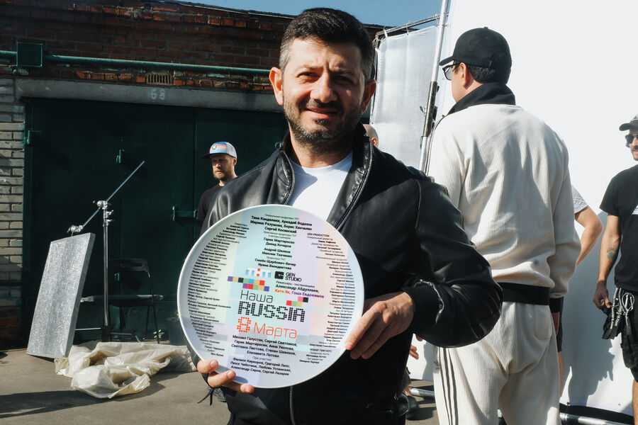 «Олечка — большой профессионал». Галустян — о Бузовой, «Звездах в джунглях» и сериале «жЫЫЫзнь»