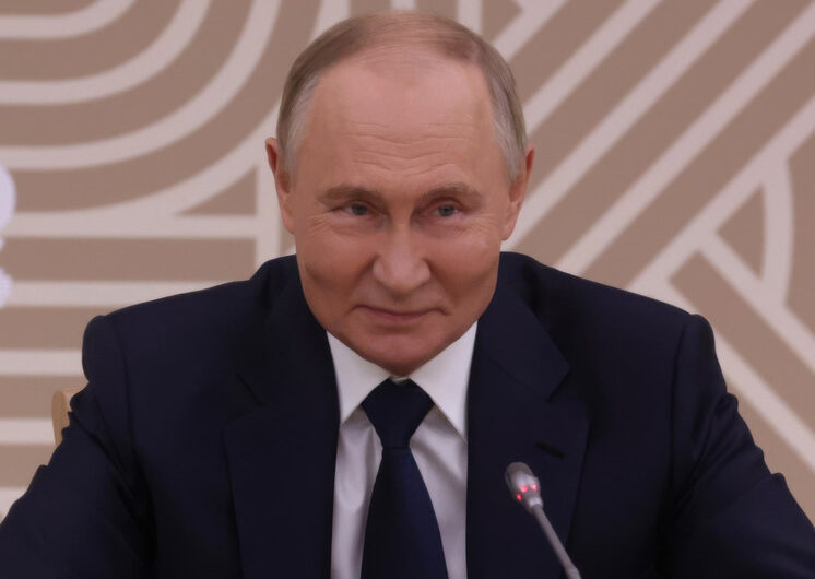 Стало известно о «плане Путина» по крушению доллара