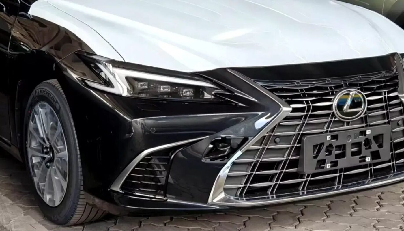 Обновлённый Lexus ES рассекретили в Китае