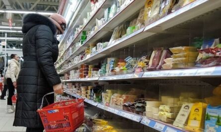 В правительстве России дали ведомствам две недели для остановки роста цен