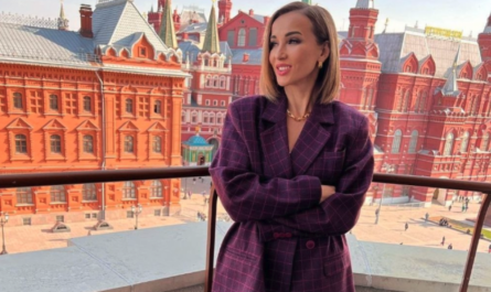 Чехова появилась на премьере фильма "Осторожно! Мечты сбываются" в компании сына от Баблишвили