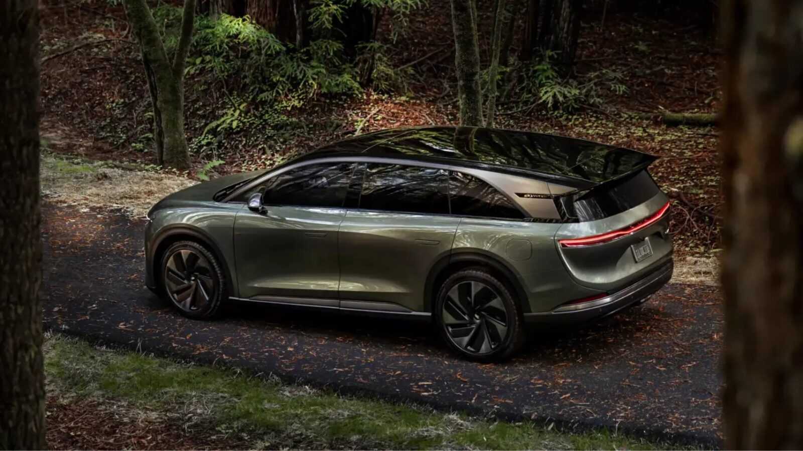 Стартовало производство 828-сильного премиального кроссовера Lucid Gravity2