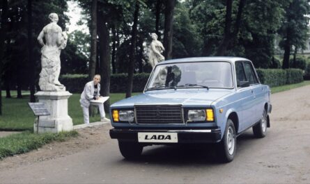 ВАЗ-2107 снова стал самым популярным подержанным автомобилем в России