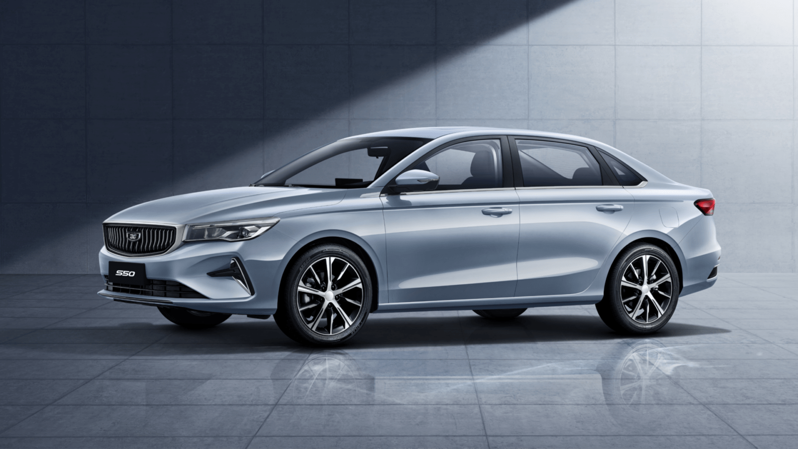 Седан Geely Emgrand превратился в белорусский Belgee S50 за 1,75 миллиона рублей0