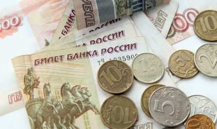 Экономист прокомментировал заявления о возможности заморозки вкладов россиян