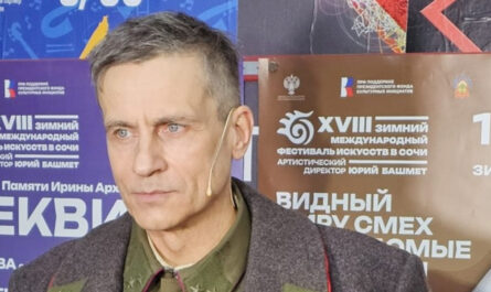 Красавец из фильмов "По имени Барон" и "Монтекристо" Илья Шакунов рассказал о заработке