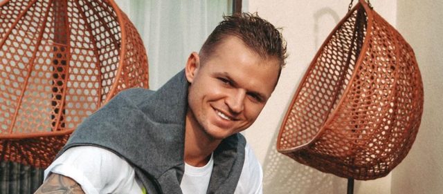«Берегите себя!»: Дмитрий Тарасов попал в больницу