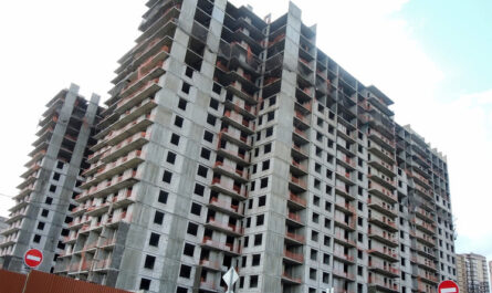 В Москве застройщики массового жилья сбавляют обороты