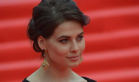 Первые кадры с Юлией Снигирь из «Преступления и наказания»: кого сыграла актриса