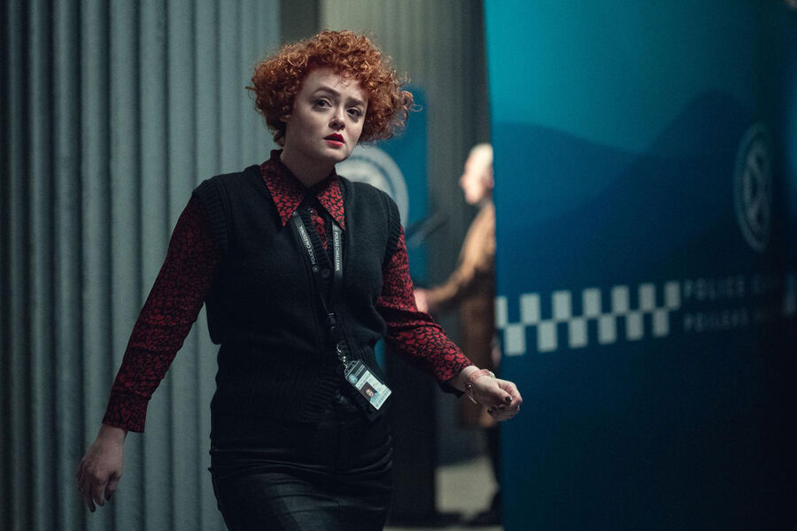 Новые сериалы мая 2025: когда выйдут второй сезон «Фишера», второй сезон «Покерфейса» и «Ходячие мертвецы: Мертвый город»