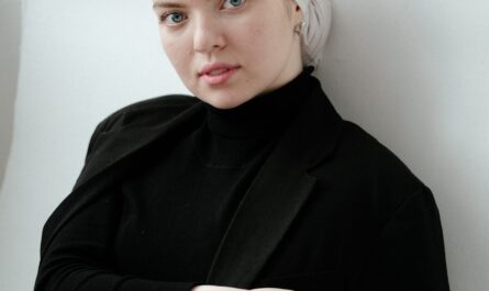 Айза-Лилуна Ай поздравила сына с 14-летием