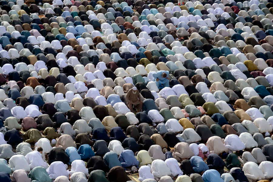 Курбан-байрам 2025: какого числа отмечают, история, традиции, что можно и нельзя делать