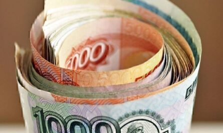 Эксперт назвал три способа выгодно вложить ₽100 тысяч