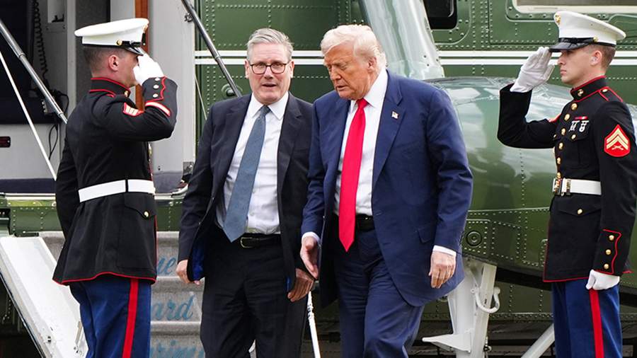 Bloomberg сообщило о разногласиях Трампа и Стармера во время встречи в Шотландии
