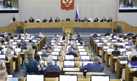 Госдума сжалилась над бабушками, желающими подарить свои квартиры внукам