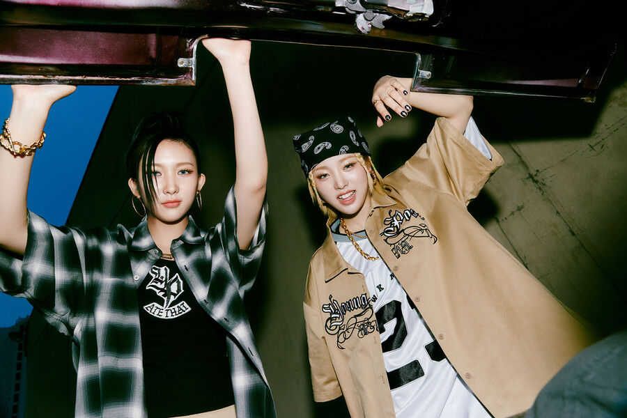K-pop группа YOUNG POSSE: когда концерты в России, интервью, состав, участники, фото