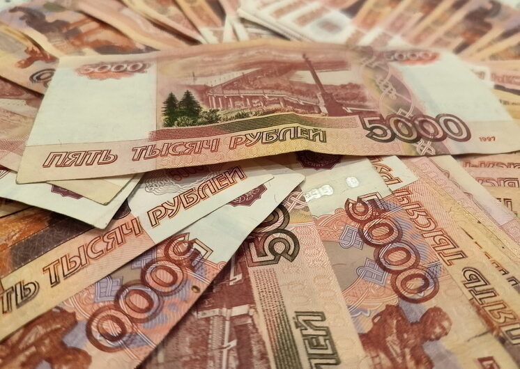 Треть крупных банков в РФ неожиданно снизили ставки по вкладам