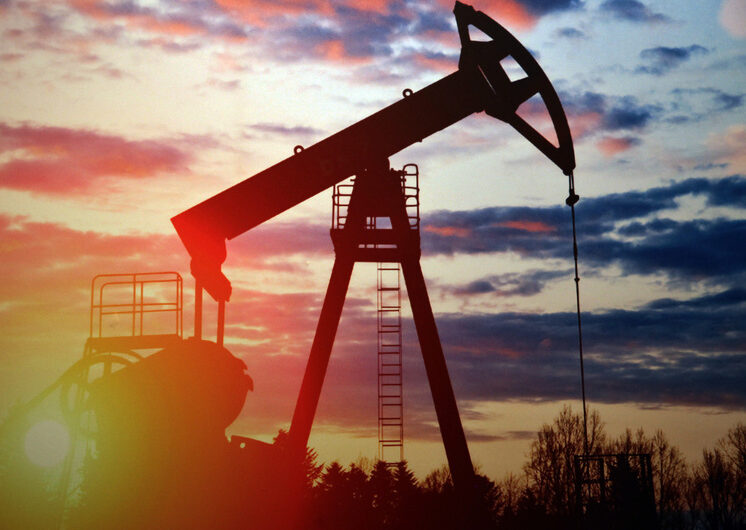 «Пекин останется крупнейшим покупателем российской нефти»: как санкции повлияют на рынок нефти
