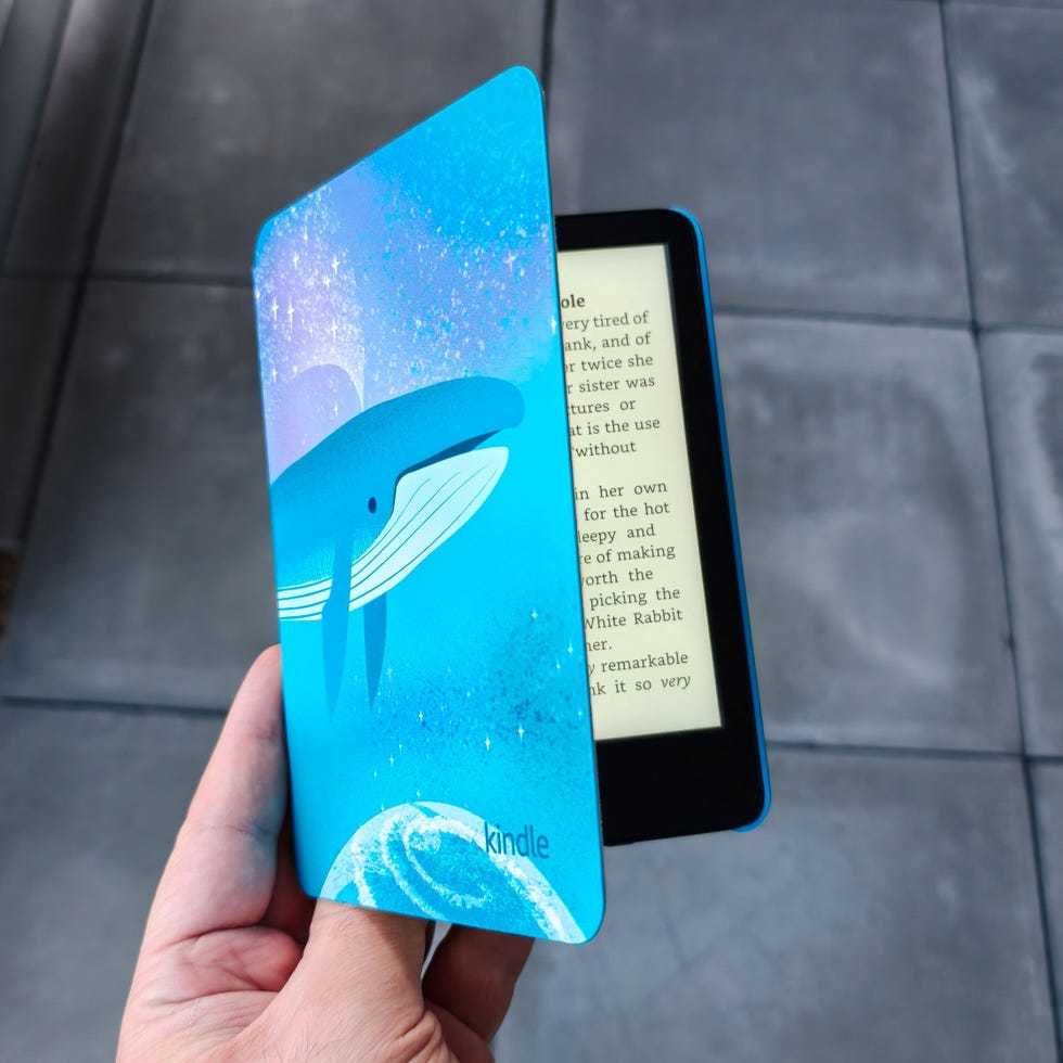Гаджеты для детей в дорогу: устройства и книги, которые займут ребенка в путешествии