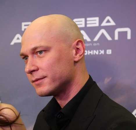Юра Борисов шокировал фанатов неожиданным анонсом